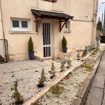 T2 Cosy / Quartier Calme / Magasins D'Usine A Proximite Leilighet Saint-Julien-les-Villas Eksteriør bilde